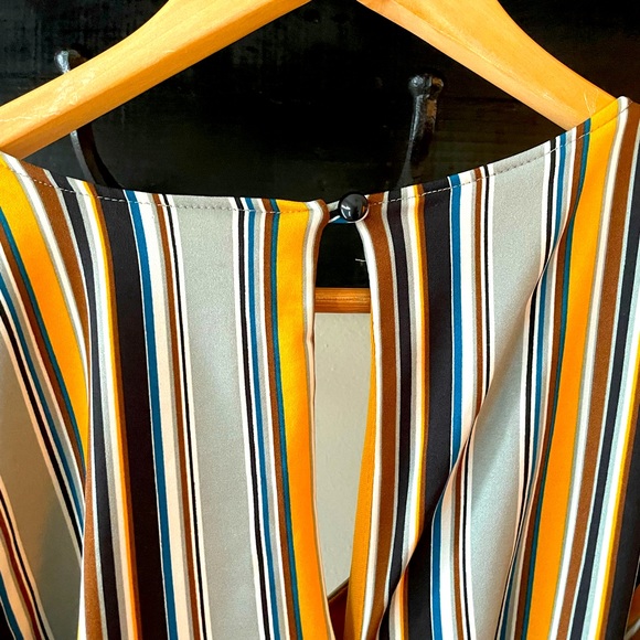 Emma & Michele Pants Outfit (S) - Picture 3 of 3